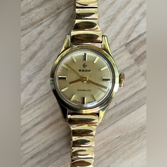 RADO Ladies Watch Super Rare Gold Plated Vintage Mechanical Stretch Bracelet - Picture 1 of 11